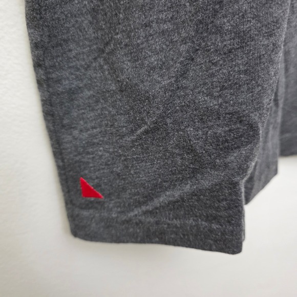 UNTUCKit Men's XX-Large Gray Crew Neck Short Sleeve T-Shirt Cotton Polyester - Picture 3 of 6